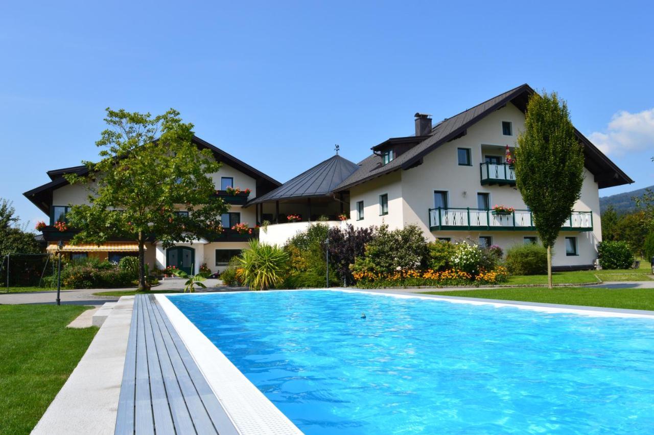 Pension Anna Mondsee Luaran gambar