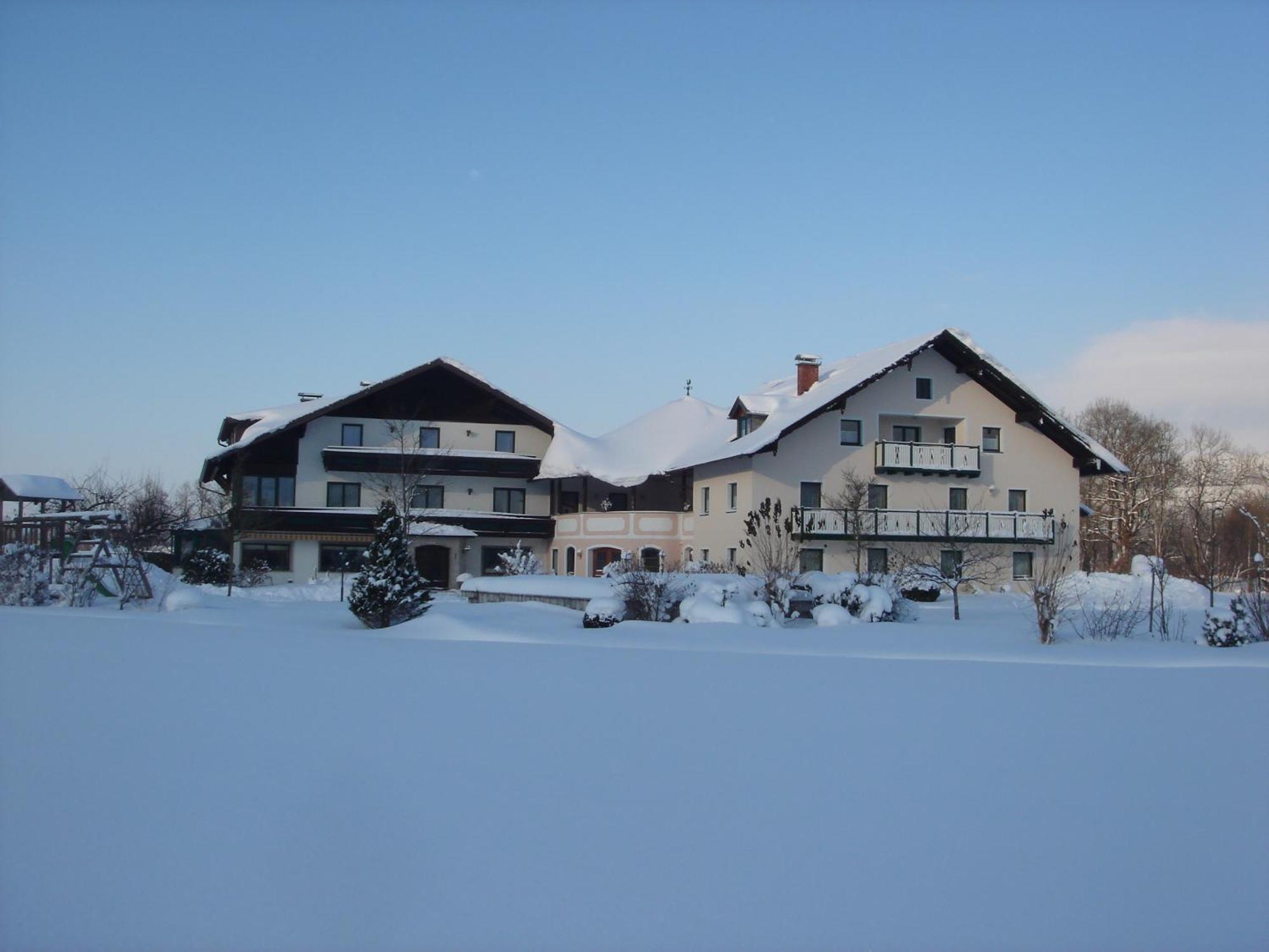 Pension Anna Mondsee Luaran gambar